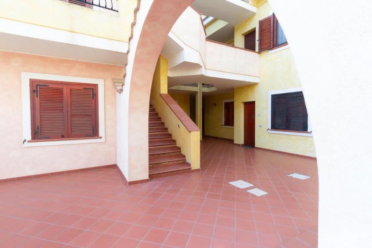 Donatello Home Stay - Villasimius Apartment