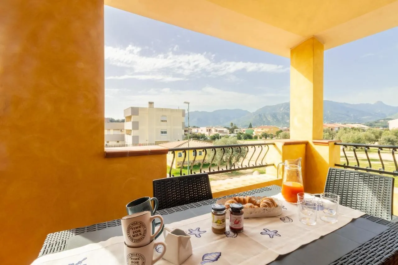 Donatello Home Stay - Villasimius Apartment